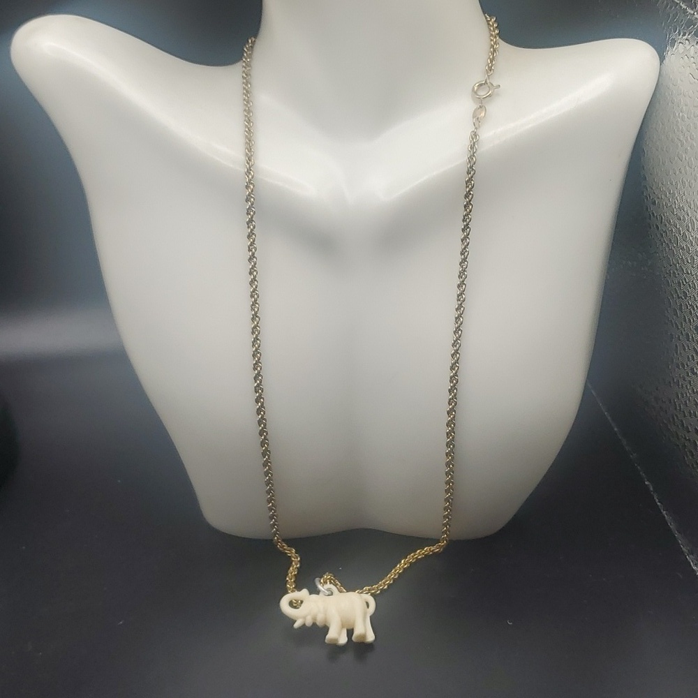 N2725 14k gf elephant tribal necklace